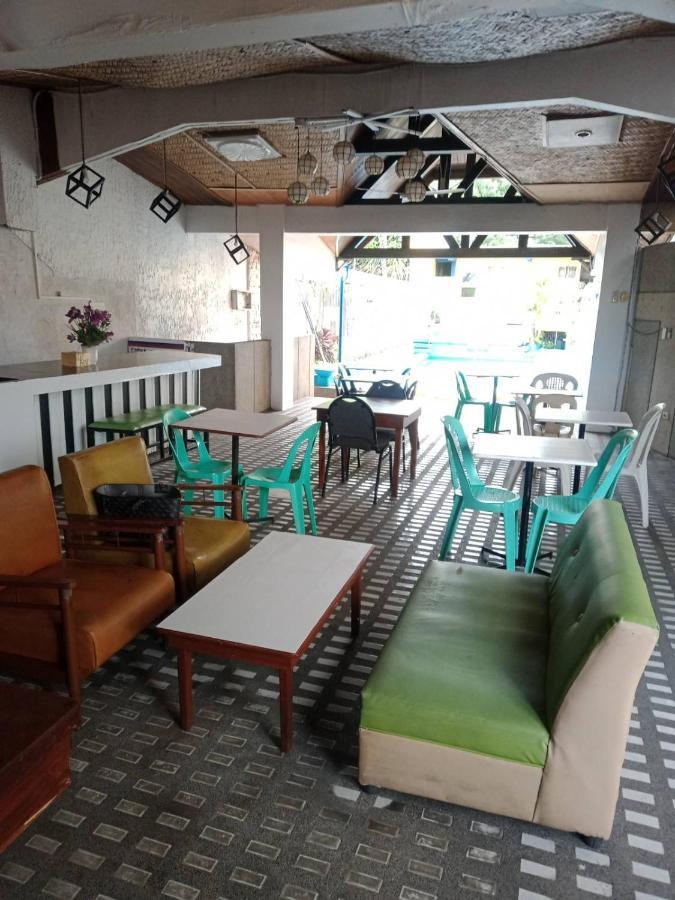 2 Hotel Saleh Angeles Eksteriør bilde