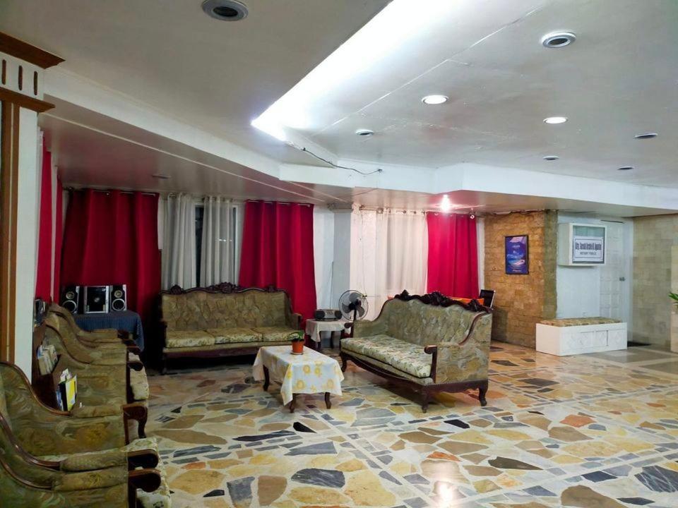 2 Hotel Saleh Angeles Eksteriør bilde